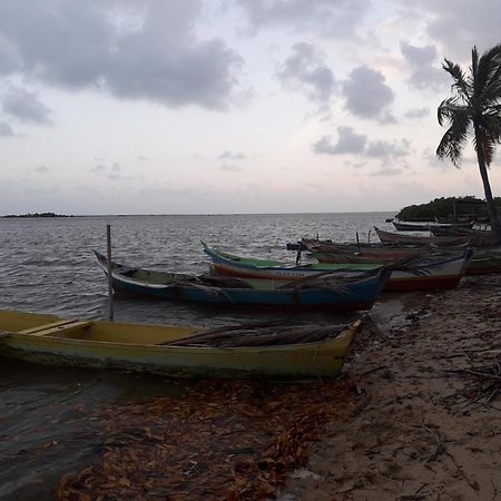 Chale Perto Da Praia Com Duas Suites E Varandao Pacatuba  외부 사진